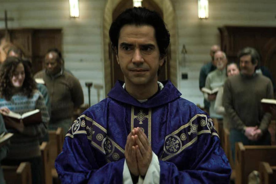 Midnight Mass midnight mass netflix review web